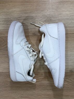 Nike Court Borough Low Sneaker Women’s